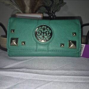 Green Wallet